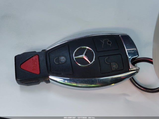 2014 MERCEDES-BENZ E 63 AMG WDDHF7GB2EA933374 Photo 10