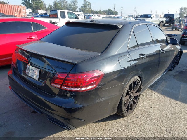 2014 MERCEDES-BENZ E 63 AMG WDDHF7GB2EA933374 Photo 3