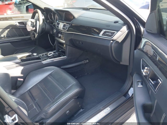 2014 MERCEDES-BENZ E 63 AMG WDDHF7GB2EA933374 Photo 4