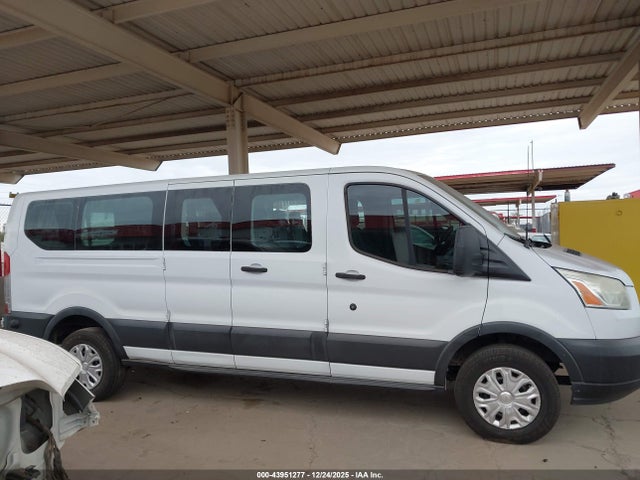 1FBZX2ZM0HKA23657 Ford Transit-350 Xlt