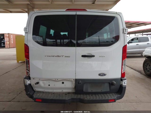 1FBZX2ZM0HKA23657 Ford Transit-350 Xlt