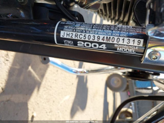 2004 HONDA VT750 JH2RC50394M001319 Photo 9