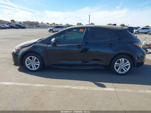 JTND4MBE8N3182232 Toyota COROLLA SE