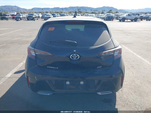 JTND4MBE8N3182232 Toyota COROLLA SE