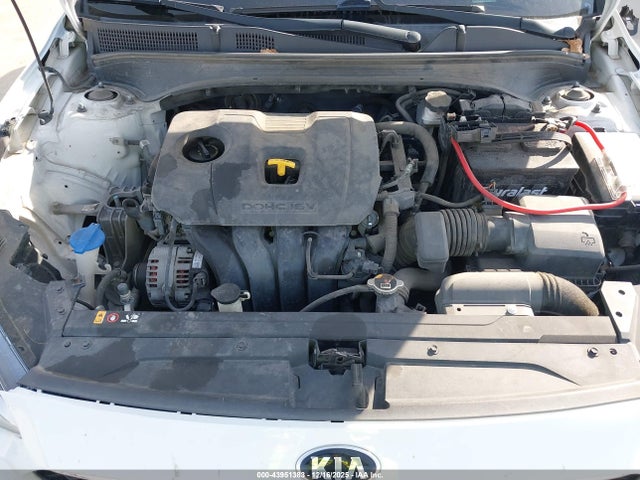 3KPF24AD9KE111914 KIA Forte Lxs