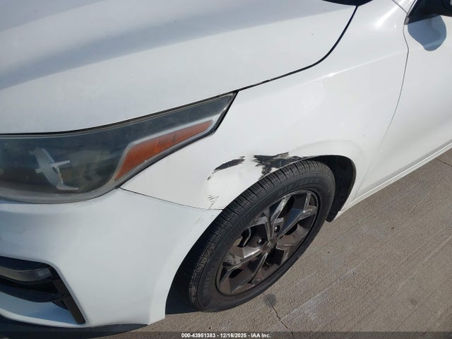 3KPF24AD9KE111914 KIA Forte Lxs