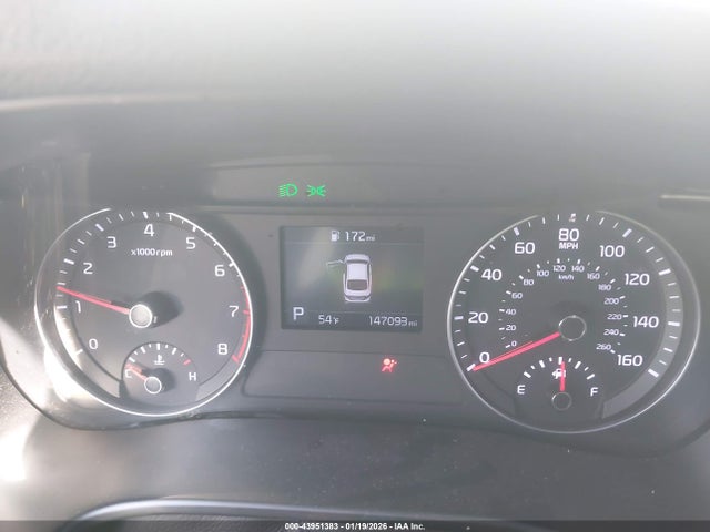 3KPF24AD9KE111914 KIA Forte Lxs