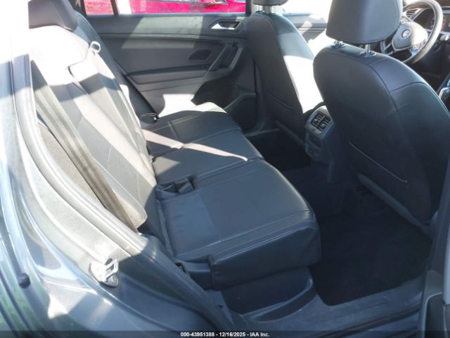 2019 VOLKSWAGEN TIGUAN 3VV2B7AX4KM023189 Photo 7