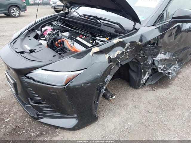 JTJAAAABXPA018451 Lexus Rz 450e Premium