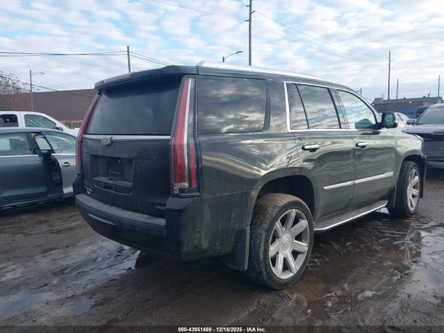 2018 CADILLAC ESCALADE 1GYS4BKJ1JR272174 Photo 3
