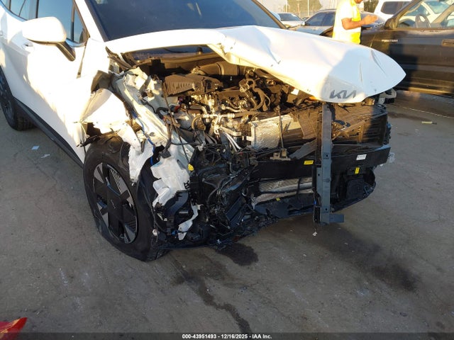 KNDPU3DG4T7285177 KIA Sportage Hybrid Lx