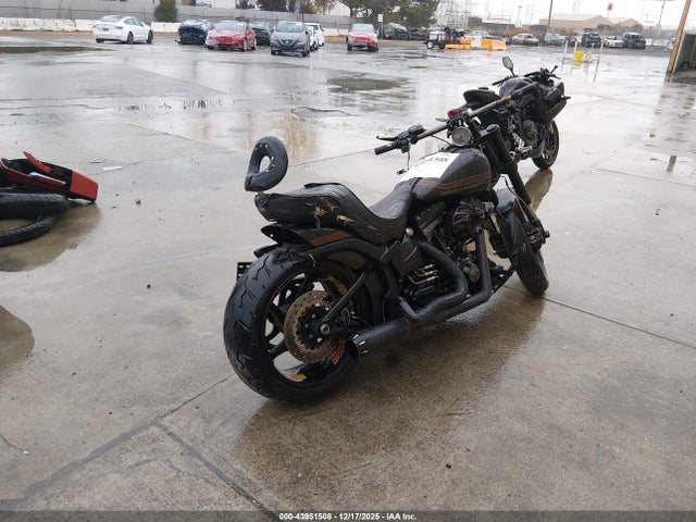 2016 HARLEY-DAVIDSON FXSE 1HD1TG964GB962522 Photo 3