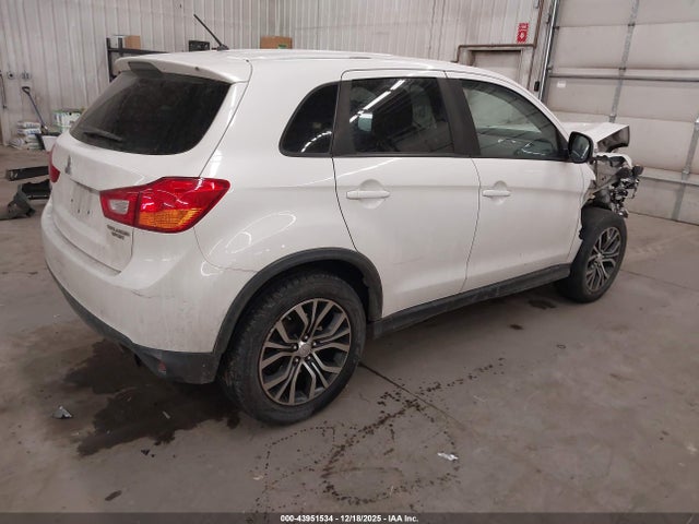 2016 MITSUBISHI OUTLANDER SPORT JA4AR3AU6GZ033887 Photo 3