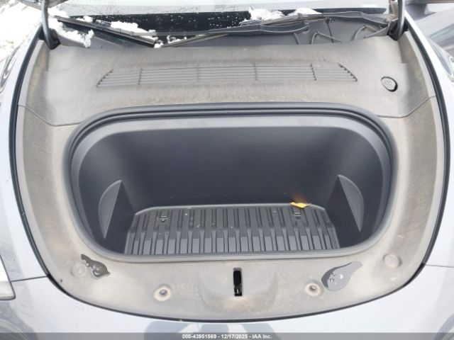 2023 TESLA MODEL Y 7SAYGDEEXPF834415 Photo 9