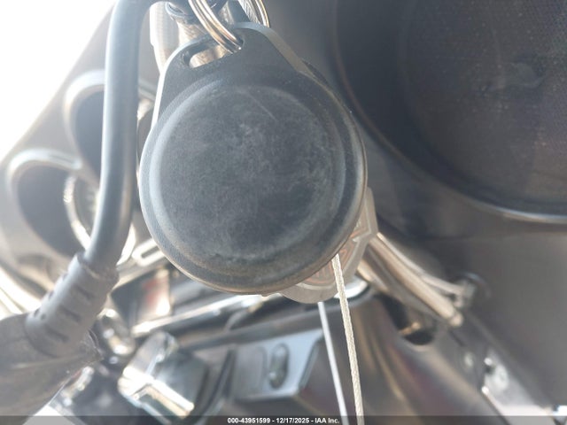 2001 HARLEY-DAVIDSON FLHT 1HD1DJV381Y601885 Photo 10
