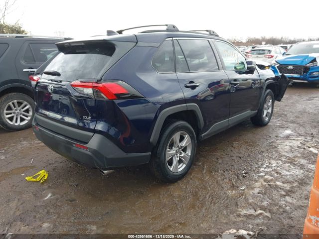 2022 TOYOTA RAV4 2T3P1RFV4NW310416 Photo 3