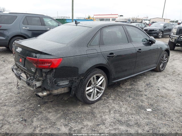 2017 AUDI A4 WAUKMAF4XHN055046 Photo 3