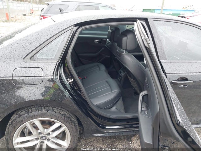 2017 AUDI A4 WAUKMAF4XHN055046 Photo 7