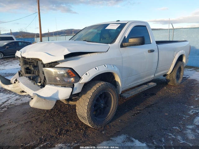 43951619 :رقم المزاد ، 3C6JR7DG7EG257743 vin ، 2014 Ram 1500 Tradesman مزاد بيع