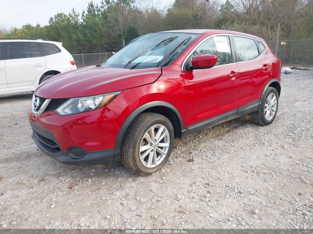 JN1BJ1CR0HW119460 Nissan Rogue Sport S