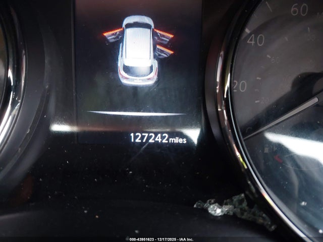 JN1BJ1CR0HW119460 Nissan Rogue Sport S