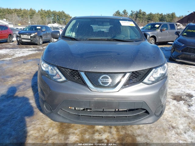 JN1BJ1CR2KW625086 Nissan Rogue Sport S