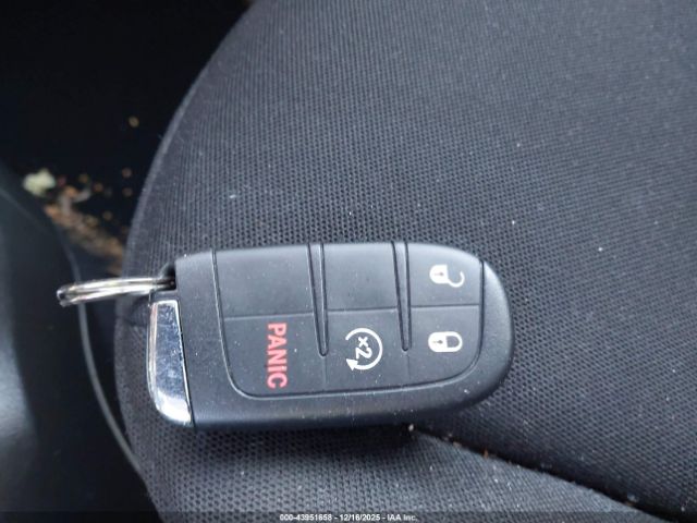 2016 JEEP RENEGADE ZACCJBBT2GPD72182 Photo 10