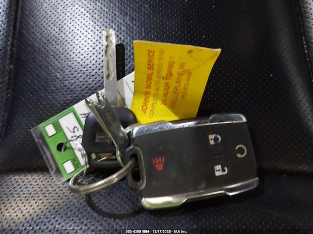 3GTU2VEC1EG388824 GMC Sierra 1500 Slt