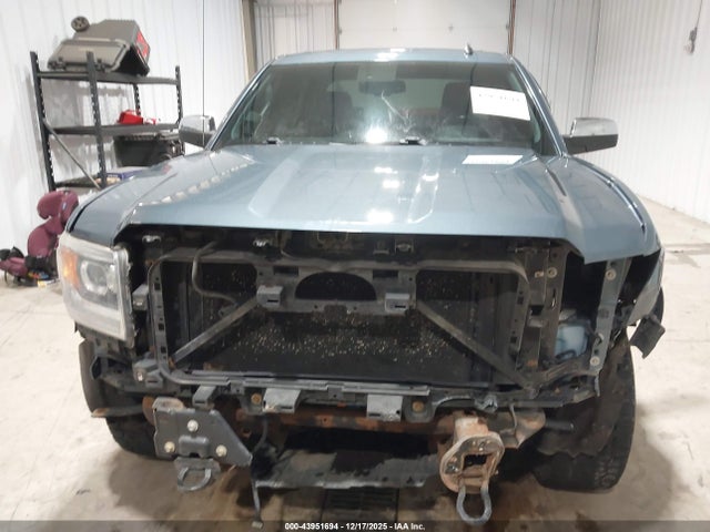 3GTU2VEC1EG388824 GMC Sierra 1500 Slt
