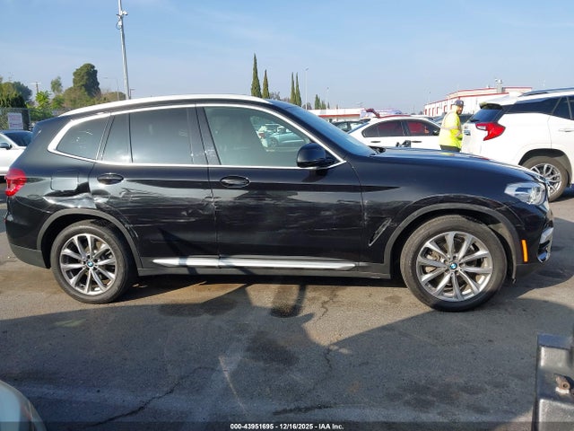5UXTR7C5XKLR50062 BMW X3 Sdrive30i