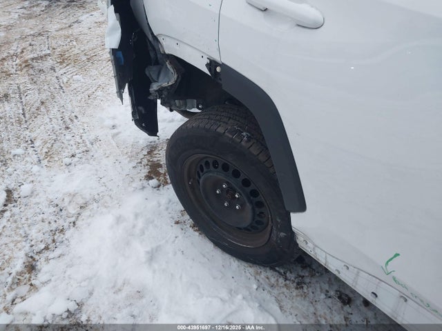 2023 TOYOTA RAV4 2T3G1RFV7PW340657 Photo 5