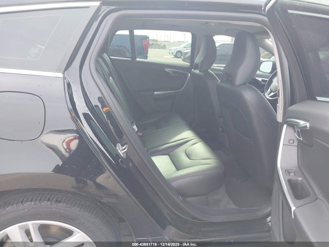 2015 VOLVO V60 YV140MEB7F1207663 Photo 7