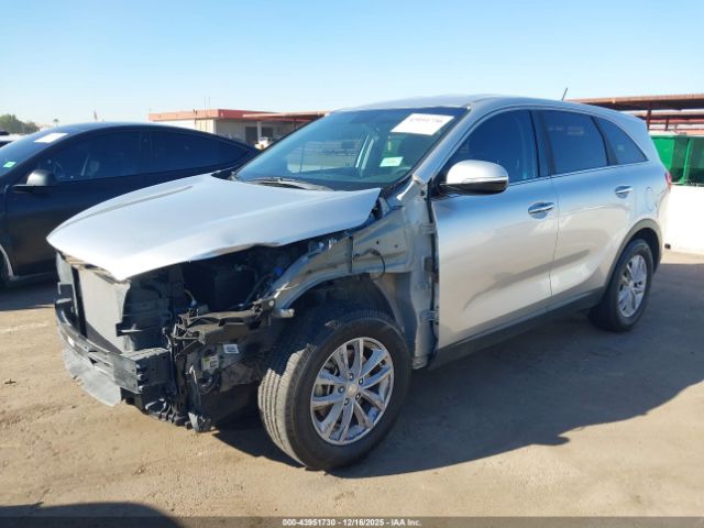2018 KIA SORENTO 5XYPG4A39JG348580 Photo 1