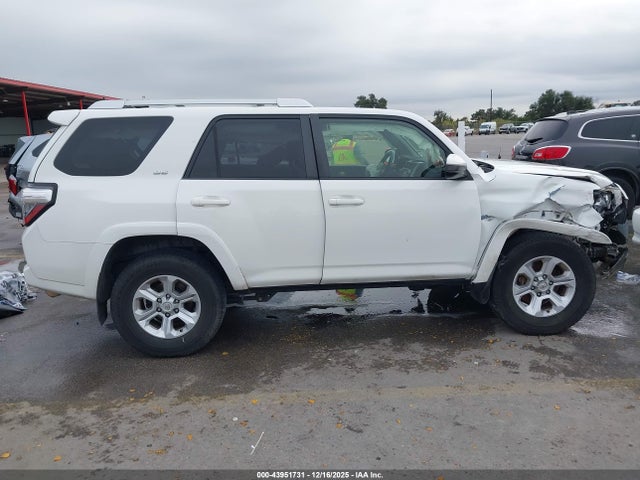 JTEZU5JR3E5071690 Toyota 4RUNNER SR5