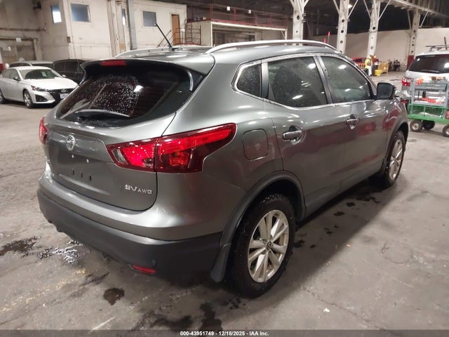 JN1BJ1CR0KW629962 Nissan Rogue Sport Sv