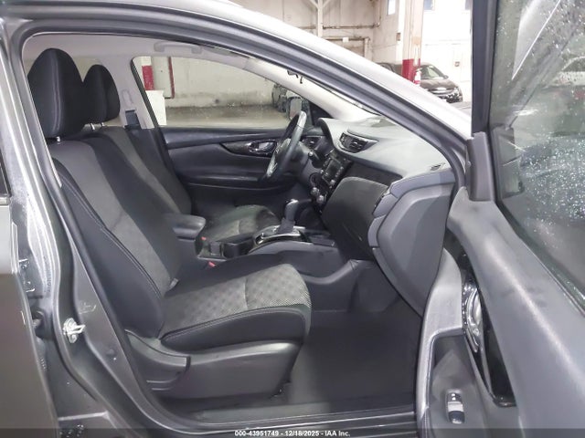 JN1BJ1CR0KW629962 Nissan Rogue Sport Sv