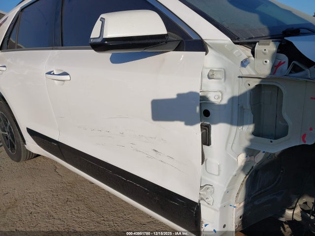 KNDCT3LEXR5125391 KIA NIRO SX