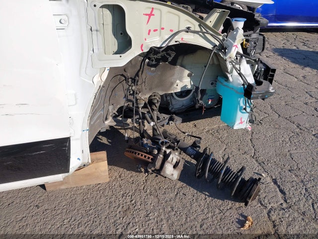 KNDCT3LEXR5125391 KIA NIRO SX