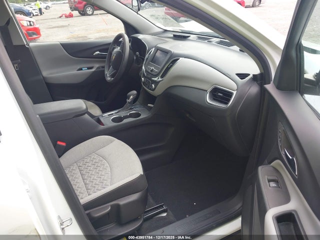 Продажа на аукционе авто 2022 Chevrolet Equinox Fwd Ls, vin: 3GNAXHEV6NS203646, номер лота: 43951784
