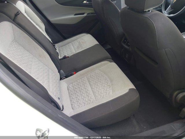 Продажа на аукционе авто 2022 Chevrolet Equinox Fwd Ls, vin: 3GNAXHEV6NS203646, номер лота: 43951784