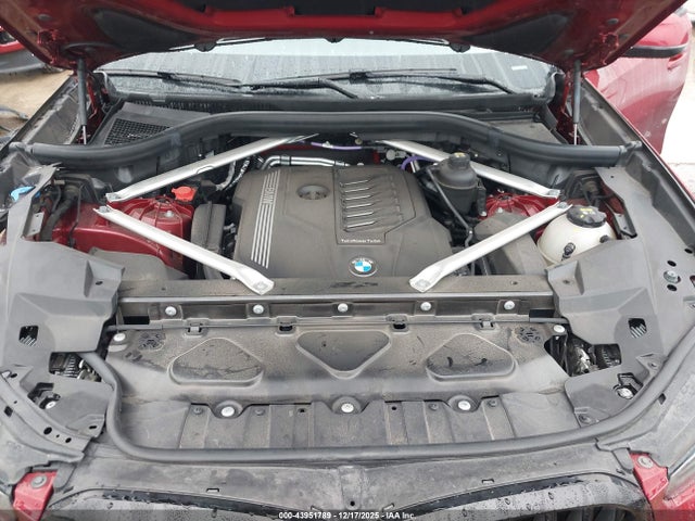 2022 BMW X6 5UXCY6C08N9M30719 Photo 9