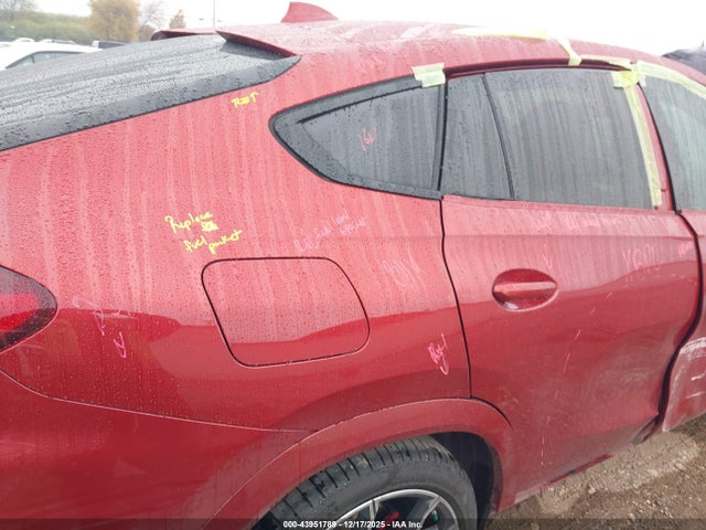 5UXCY6C08N9M30719 BMW X6 Xdrive40i