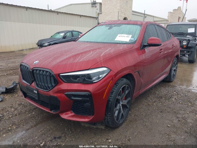 2022 BMW X6 5UXCY6C08N9M30719 Photo 1