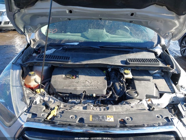 1FMCU0GD1JUA08527 Ford ESCAPE SE