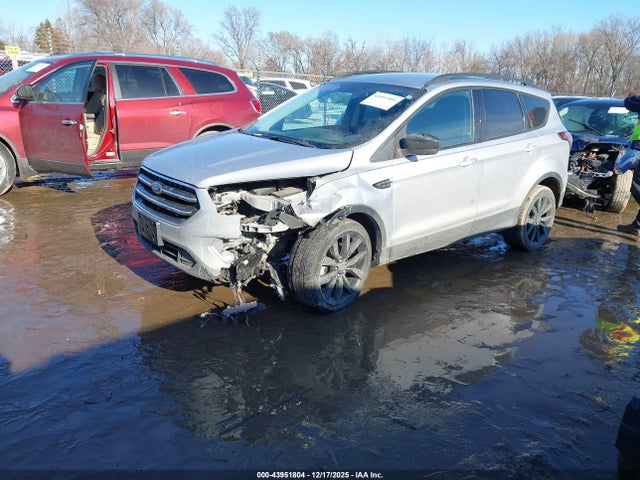 1FMCU0GD1JUA08527 Ford ESCAPE SE