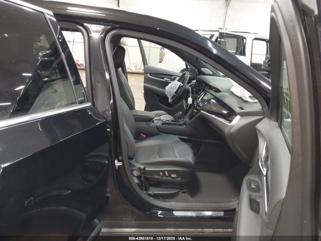 2025 CADILLAC XT6 1GYKPDRS4SZ144952 Photo 4