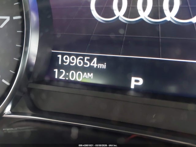 WA1LHAF78JD041447 Audi Q7 2.0t Premium