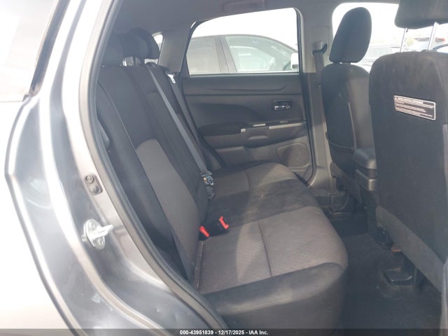 2018 MITSUBISHI OUTLANDER SPORT JA4AR3AU8JU012673 Photo 7