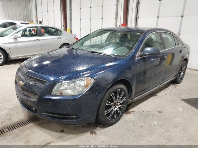 2011 CHEVROLET MALIBU 1G1ZC5E19BF388402 Photo 1