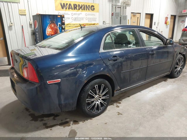2011 CHEVROLET MALIBU 1G1ZC5E19BF388402 Photo 3